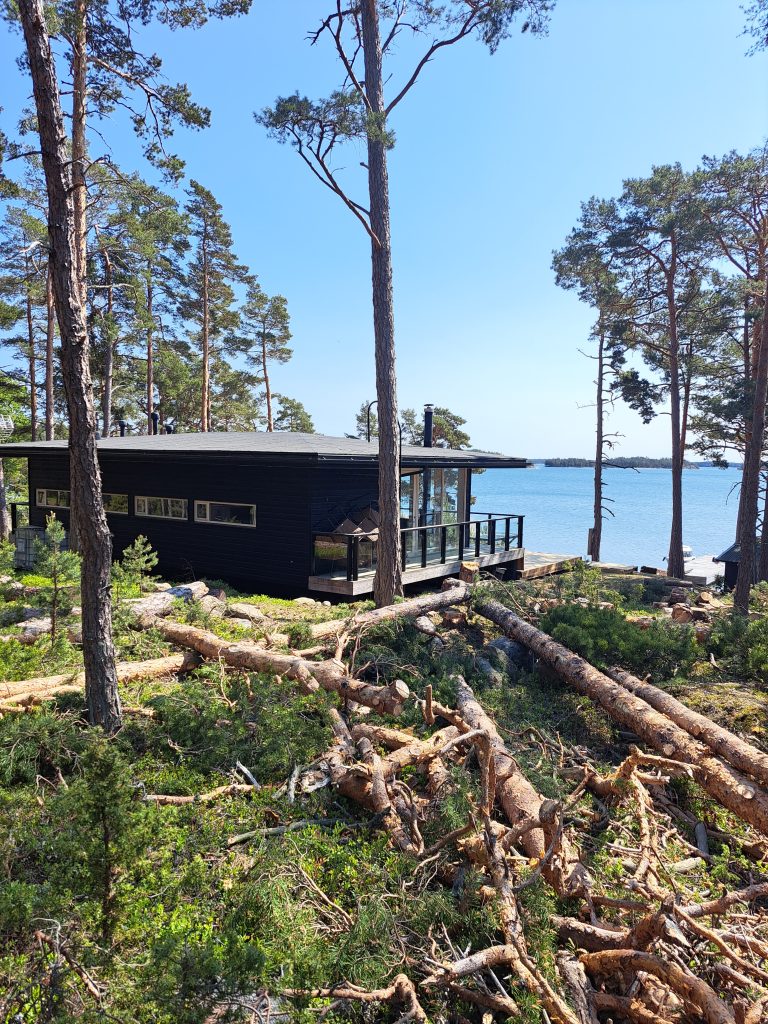 Puunkaato saaristossa